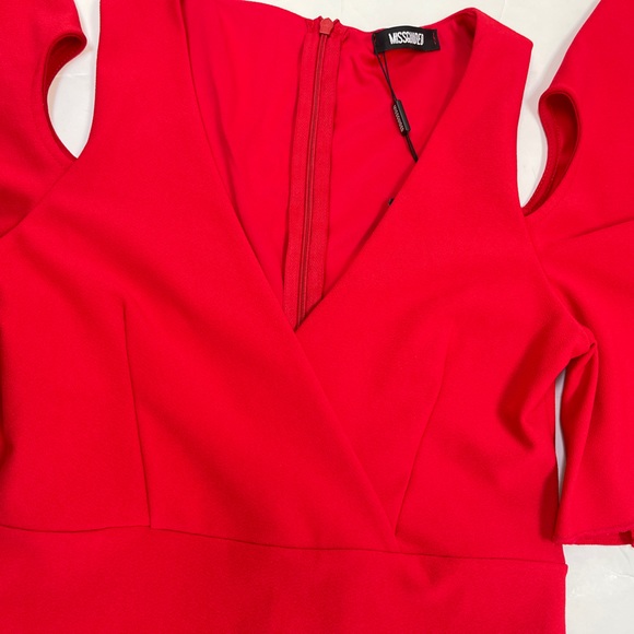 🍀Missguided Cold shoulder red ruffle bodycon dress - Picture 6 of 9